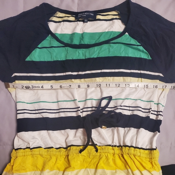 Striped, short sleeved maxi dress - Picture 8 of 9